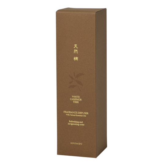 株式会社香彩堂の商品。天然プレミアムディフューザーシリーズ。楠の香り。