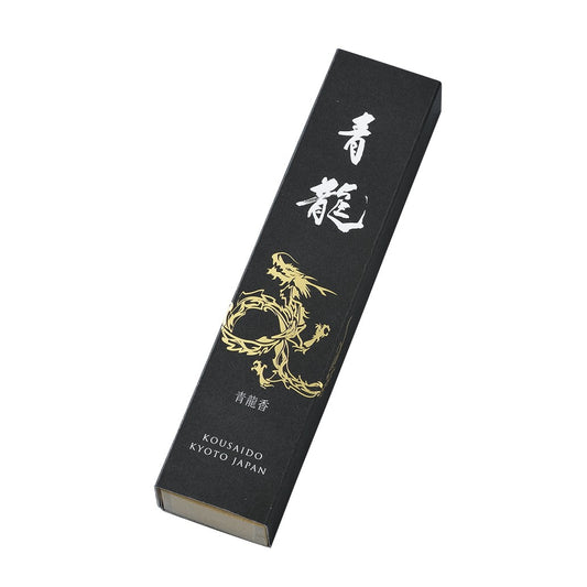 株式会社香彩堂の商品。
ロングタイプのお香。
青龍のイラストが施されています。